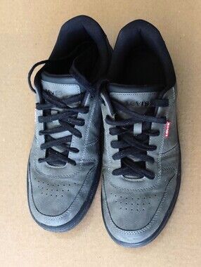 Levi's Casual Sneakers (Sz: 9.5 Men)